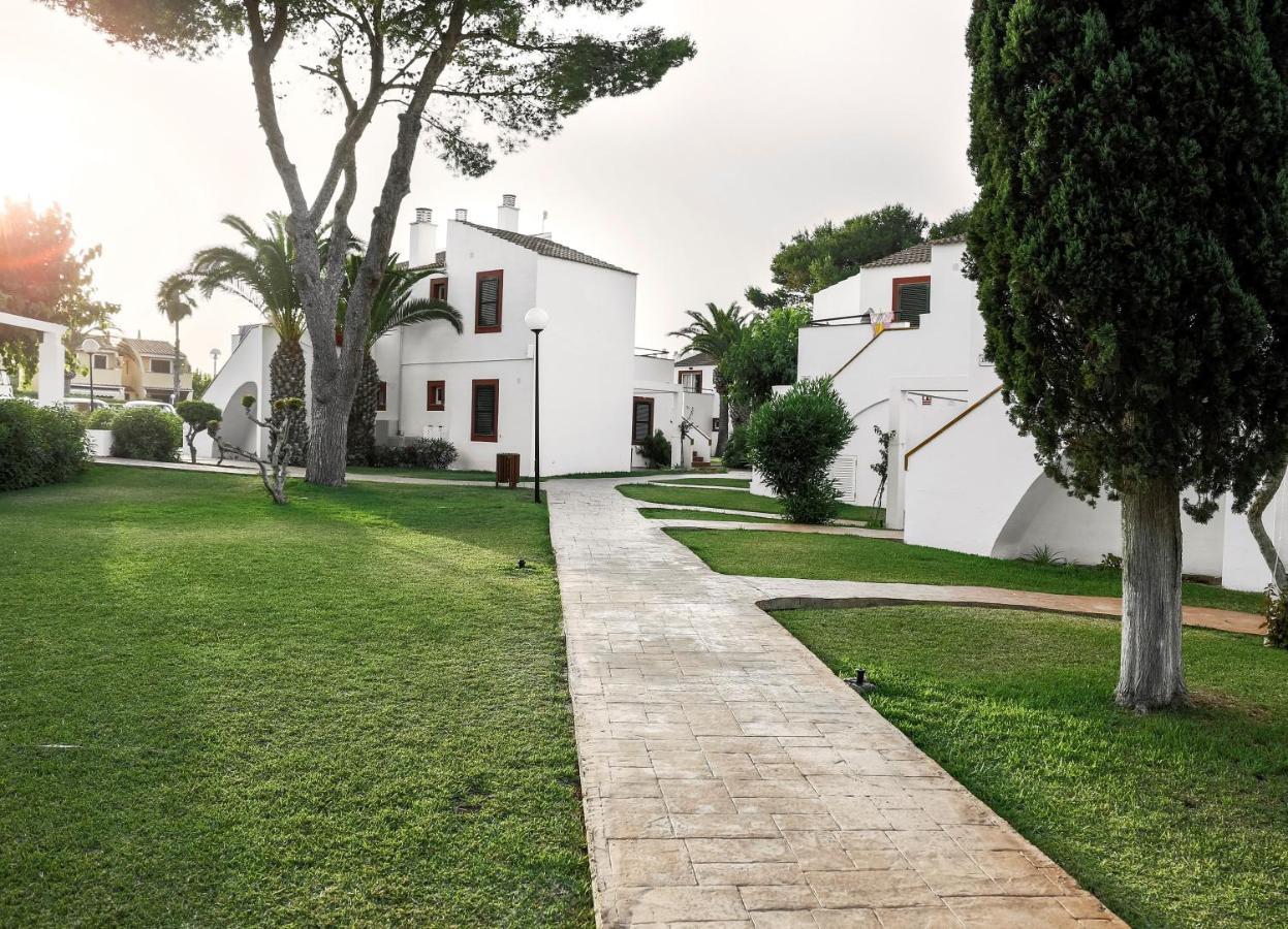 Aparthotel Flora Park & Aquarock Cala'N Bosch  Exterior foto